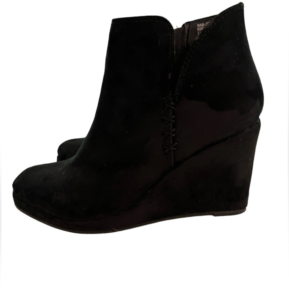 Women's Black Suede Rampage Wedge Ankle Boots Size
